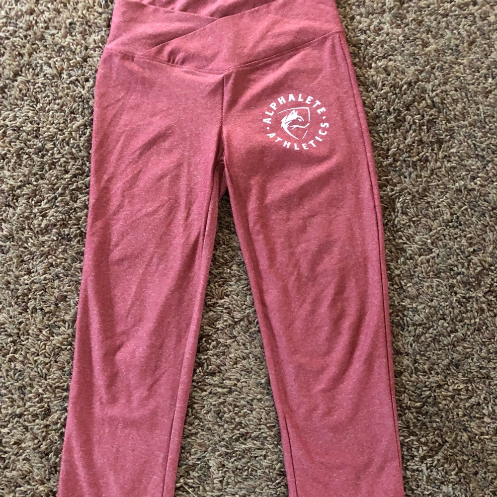 Alphalete athletics leggings